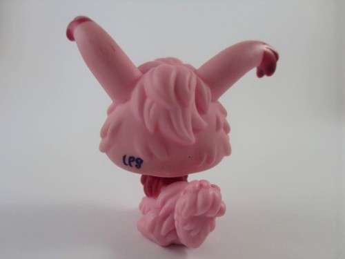 NO.1 - HASBRO LITTLEST PET SHOP - BUNNY