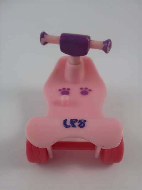 NO.34 - HASBRO LITTLEST PET SHOP - A SCOOTER AND A SKATE BOARD FOR YOUR LPS FIGURES