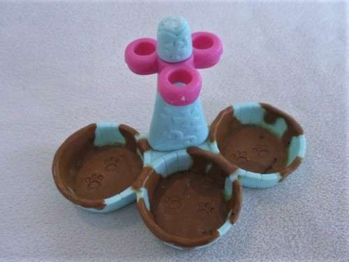 NO.4 - HASBRO LITTLEST PET SHOP -  A CUTE TRAVEL CARRY FOLDING PLAYGROUND PLUS SLIDE AND MUD BATH