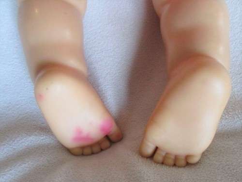 A PRETTY 44CM TALL FIRST LOVE DOLL DRINK AND WET DOLL