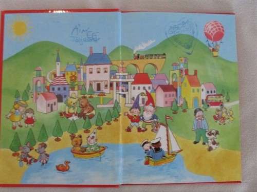 1993 - ENID BLYTON HARDCOVER - NODDY GOES TO TOYLAND!