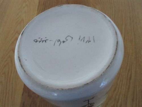 AN UNUSUAL QUIRKY MIDDLE EASTERN? HAND PAINTED CERAMIC SCULPTURAL BOTTLE/JAR