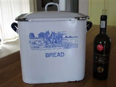 A VERY LARGE VINTAGE BLUE AND WHITE ENAMEL BREAD BIN
