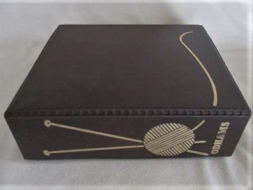 FOR THE KNITTING LOVERS - AN OLDHAMS ARCH FILE CONTAINING KNITTING TECHNIQUES AND OVER 65 PATTERNS