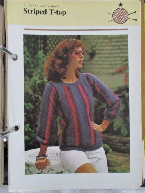 FOR THE KNITTING LOVERS - AN OLDHAMS ARCH FILE CONTAINING KNITTING TECHNIQUES AND OVER 65 PATTERNS