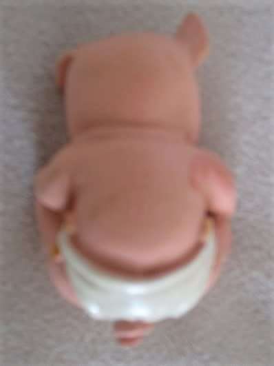 CUTE MAGIC DIAPER PIG