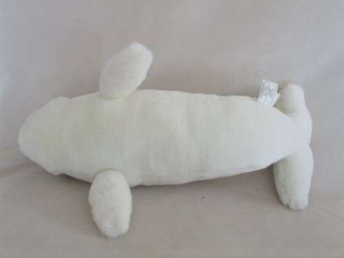 A MARINELAND, NIAGARA FALLS BELUGA WHALE MADE BY THE STUFFED ANIMAL HOUSE, CANADA