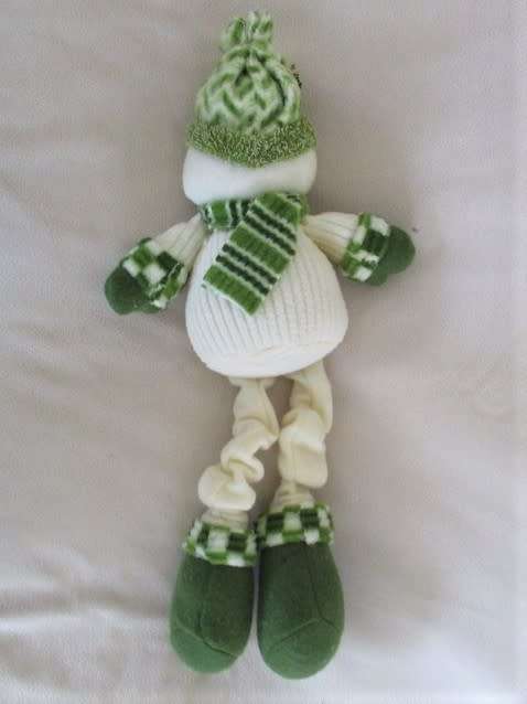 FOR BERRY ONLY - CHRISTMAS IS COMING - TWO BEAUTIFUL SCANDINAVIAN SHELF SITTERS PLUS