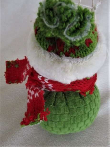 FOR BERRY ONLY - CHRISTMAS IS COMING - TWO BEAUTIFUL SCANDINAVIAN SHELF SITTERS PLUS