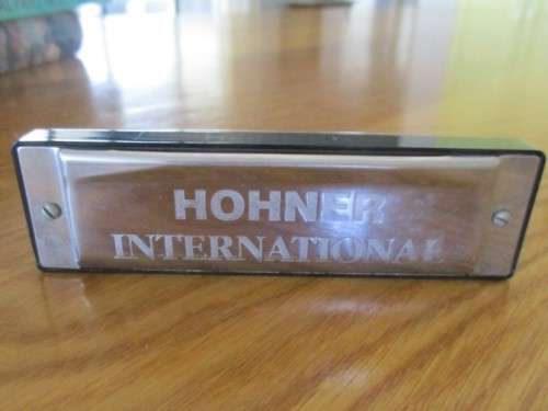 HOHNER, GERMANY 'ADVENTURE' HARMONICA 520/20  KEY C  - IN ORIGINAL TIN