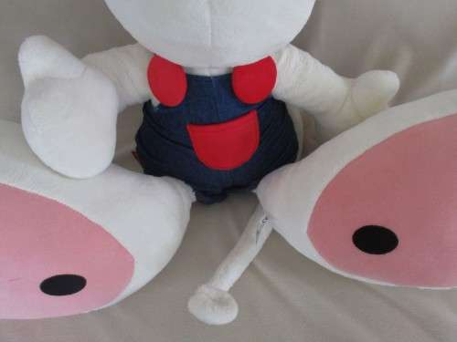 AN ABSOLUTELY ENORMOUS COLLECTABLE DIDDL MOUSE