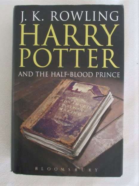 HARRY POTTER AND THE HALF-BLOOD PRINCE - 1ST EDITION HARD COVER WITH DUST JACKET