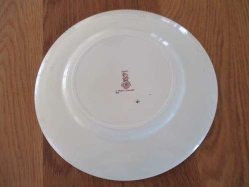 FOR NADNIC 9480 ONLY - LARGE VINTAGE ROYAL DOULTON "RUSTIC ENGLAND" PLATE IN GREAT CONDITION