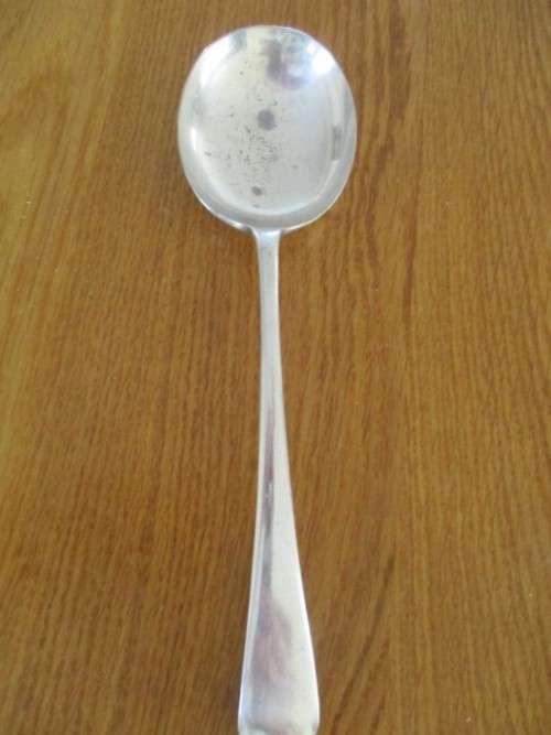 A JOB LOT OF VINTAGE SILVER PLATED ITEMS