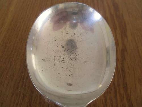 A JOB LOT OF VINTAGE SILVER PLATED ITEMS