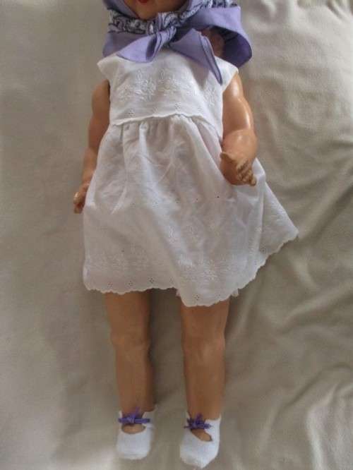 VERY LARGE 67CM TALL ANTIQUE COMPOSITION DOLL WITH RARE WIND-UP CRIER/TALKER MARKED "40" BEHIND HEAD