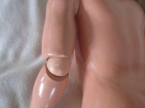 ANTIQUE 58CM TALL GERMAN? DOLL WITH BISQUE HEAD, COMPOSITION BODY, BALL JOINTED ELBOWS AND KNEES!!