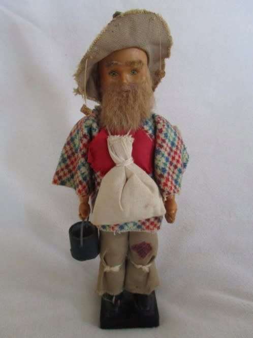 HE'S BEEN ON THE ROAD FOR MANY YEARS - A VINTAGE AUSTRALIAN SWAGMAN