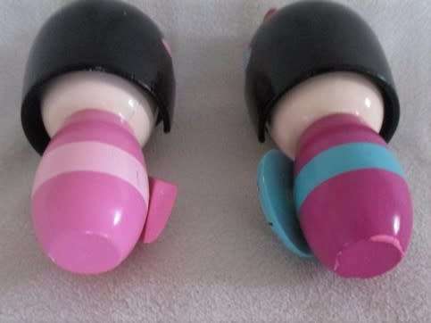 TWO COLLECTABLE WOODEN JAPANESE KOKESHI DOLLS