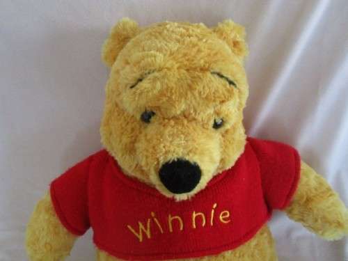 MORE BARGAINS - A LARGE, COLLECTABLE DISNEYLAND, PARIS WINNIE THE POOH - 45CM TALL