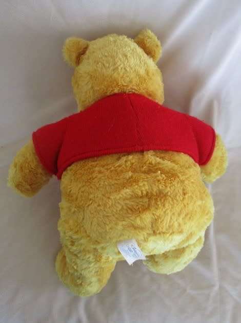 MORE BARGAINS - A LARGE, COLLECTABLE DISNEYLAND, PARIS WINNIE THE POOH - 45CM TALL