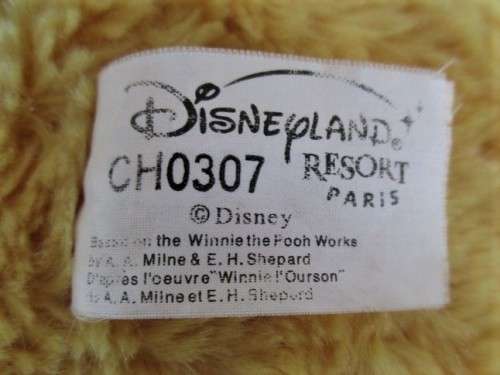 MORE BARGAINS - A LARGE, COLLECTABLE DISNEYLAND, PARIS WINNIE THE POOH - 45CM TALL