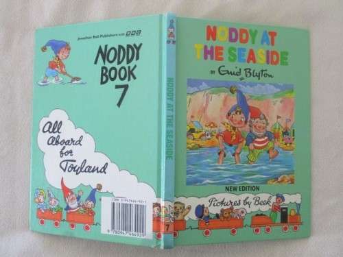 NODDY AT THE SEASIDE BY ENID BLYTON