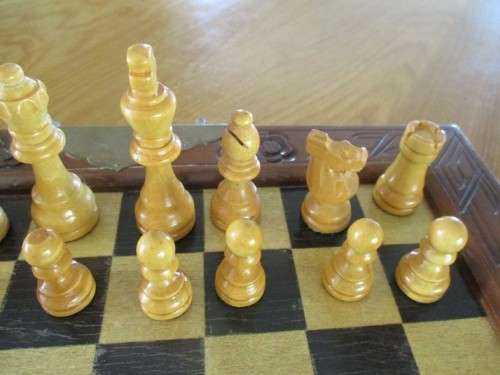 VINTAGE WOODEN CHESS SET IN WOODEN BOX WITH DRAWERS - COMPLETE