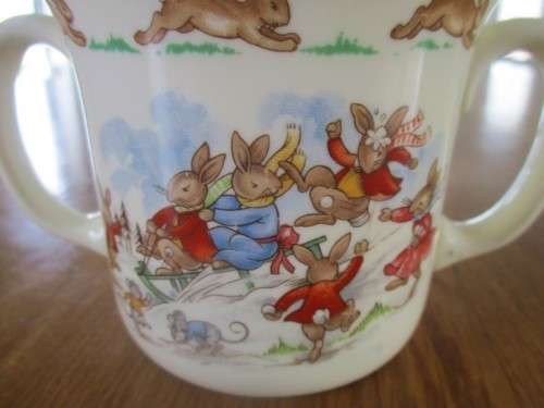 SPECIAL VINTAGE 1984 ROYAL DOULTON GOLDEN JUBILEE CELEBRATION  BUNNYKINS MUG WITH DOUBLE HANDLES
