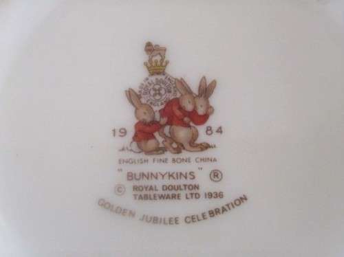 SPECIAL VINTAGE 1984 ROYAL DOULTON GOLDEN JUBILEE CELEBRATION  BUNNYKINS MUG WITH DOUBLE HANDLES
