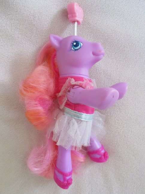 CUTE HASBRO MY LITTLE PONY - TWIRLY TWINKLE TWIRL