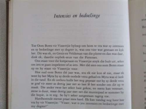 WIE ONTHOU KOOPERASIE-STORIES EN OU GENIS?