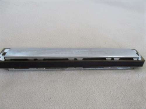 FOR FRALAT2475 ONLY - VINTAGE HOHNER INTERNATIONAL WEEKENDER HARMONICA