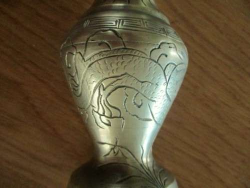 AN OLD ANTIQUE? CHINESE BRASS VASE INTRICATELY ENGRAVED WITH FIVE-CLAWED DRAGON