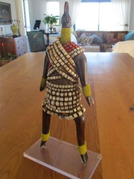WEIRD AND WONDERFUL - VINTAGE 36CM TALL ADORNED WOODEN NDEBELE SCULPTURE  - STUNNING PIECE!!