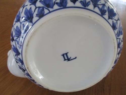 BLUE AND WHITE TEAPOT DESIGNED BY SWEDISH DESIGNER, LISA LARSEN