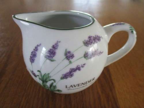 QUALITY GERMAN WIESENTHAL CREAMER AND LIDDED SUGAR BASIN - LAVENDER DESIGN