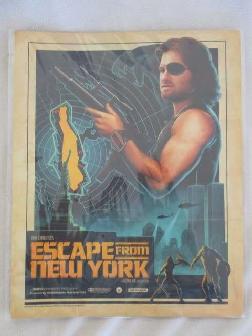 A SMALL POSTER OF THE ICONIC 1981 SCI-FI MOVIE - ESCAPE FROM NEW YORK - STILL SEALED