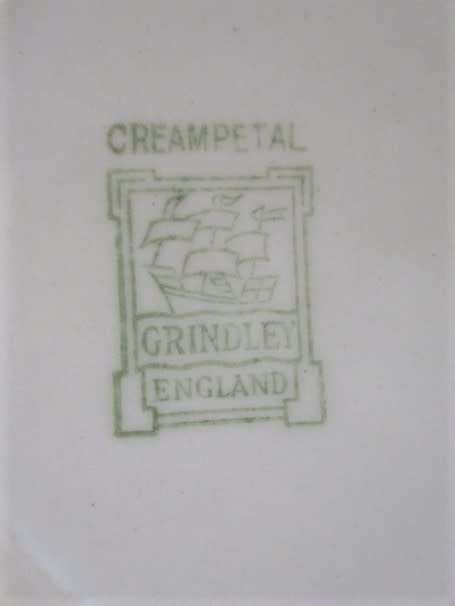 VINTAGE CREAMPETAL GRINDLEY, ENGLAND SIDE PLATE