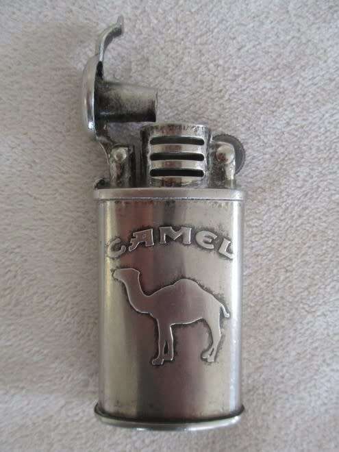 VINTAGE TRENCH STYLE CAMEL LIGHTER