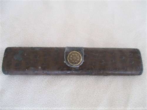 FOR SOMARI ONLY - A PAIR OF CUTE SPECTACLES IN OLD FAUX OSTRICH LEATHER CASE