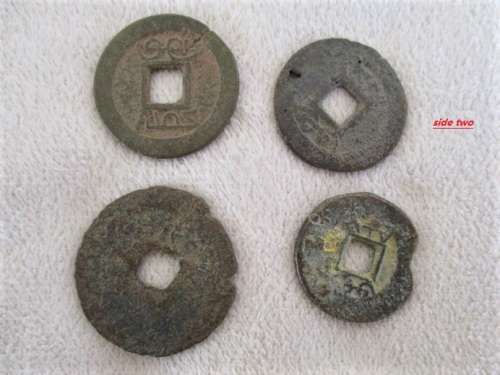 SHIPWRECK SALVAGE? SIXTEEN VERY OLD/ANCIENT? CHINESE COINS - INTERESTING FIND!!