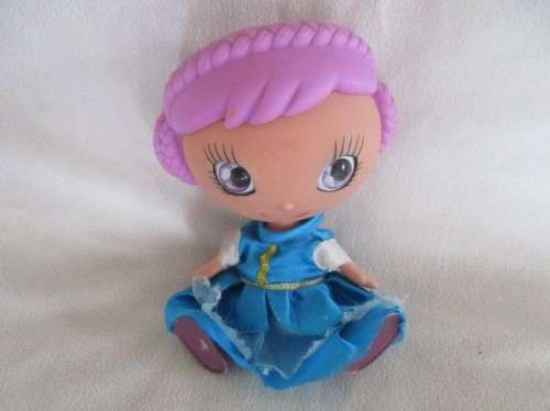 A CUTE LALALOOPSY-LIKE DOLL WITH PRETTY EYES