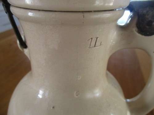 ANTIQUE 1900 KANNENBEER GLAZED STONEWARE ONE LITRE LIDDED BEER JUG