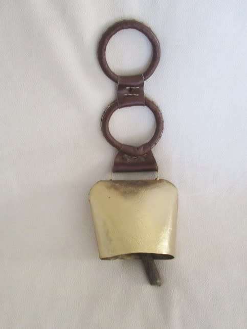 LARGE VINTAGE SWISS COW BELL WITH UNUSUAL LEATHER STRAP - LOVELY TONE!