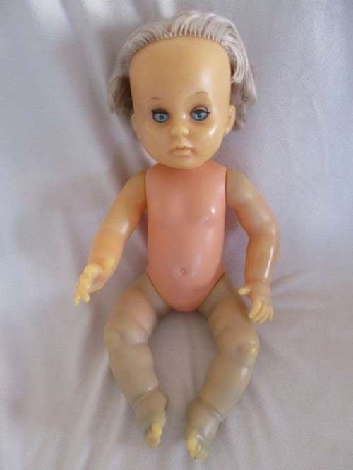 BATCH OF VINTAGE FIRST LOVE DOLL "SPARE PARTS" FOR THE DOLL RESTORER