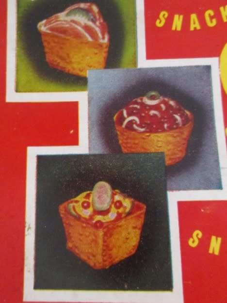 PASTRY CASES & SNACKS IN A JIFFY  - A VINTAGE THREE-IN-ONE SNACKLE IN ORIGINAL BOX
