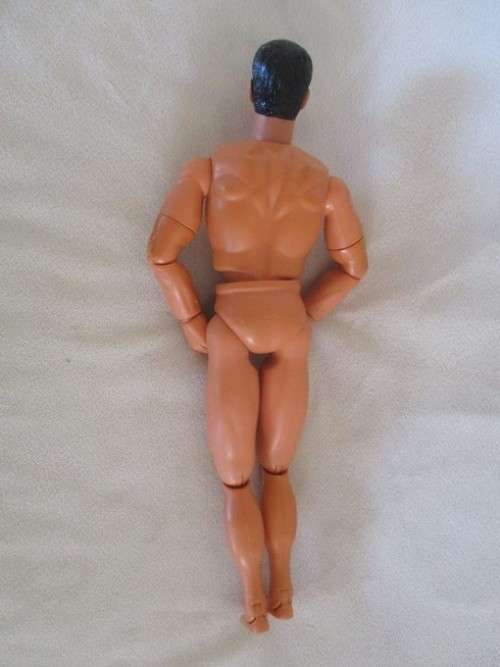 ACTION FIGURE - M & C TOYS