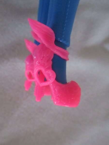 MATTEL BARBIE DOLL WITH ARTICULATED KNEES