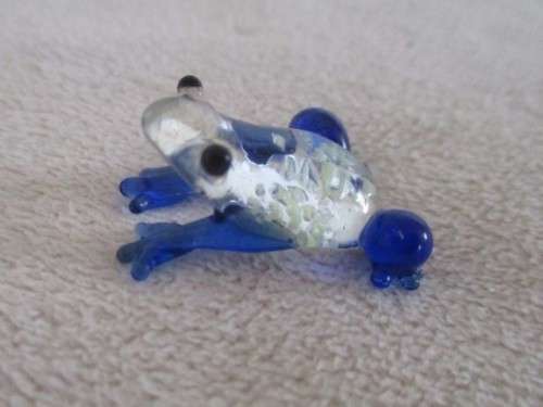 FOUR SMALL BLUE GLASS ORNAMENTS  - FISH, 2X FROGS AND TURTLE(GREAT CONDITION)